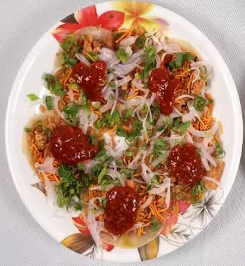 Schezwan Aloo Puri